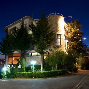 Baron 3*, Tirana Albania