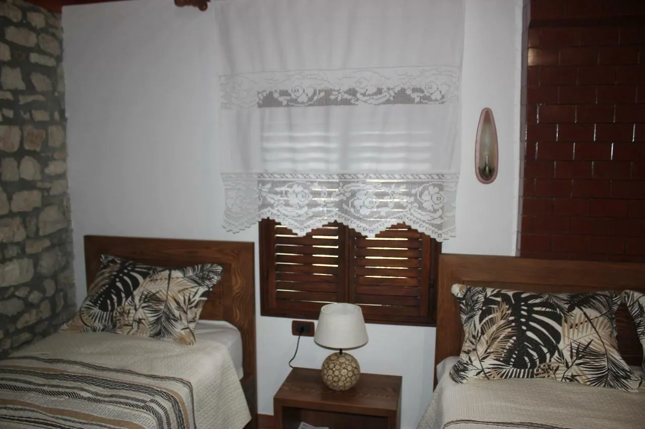 Guesthouse Arjan Berat Guest house