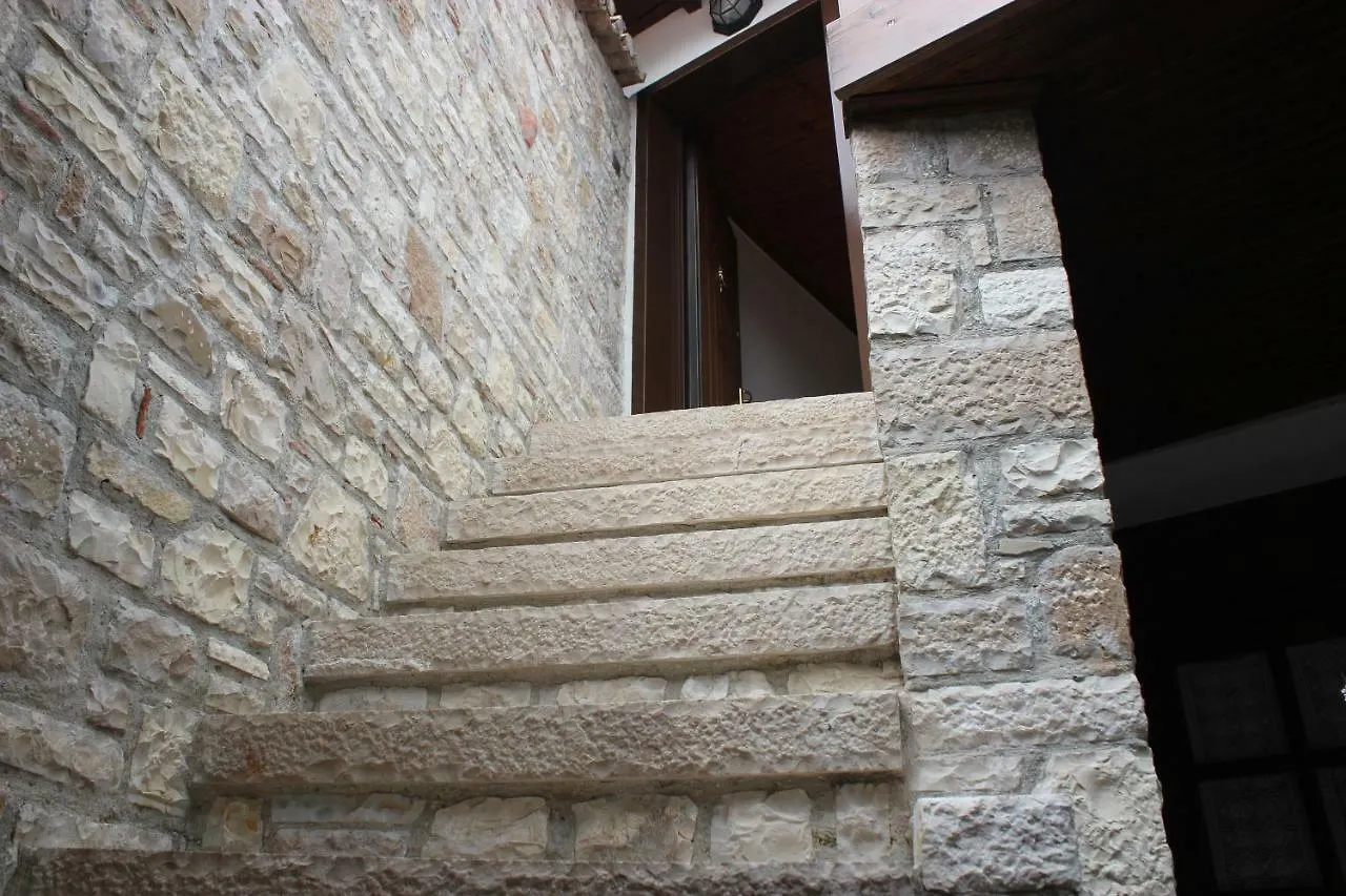 Guesthouse Arjan Berat